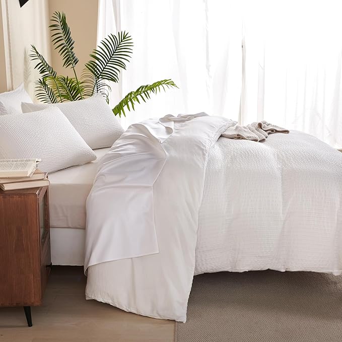 Queen Duvet Cover Striped White - Soft Luxury Washed Jacquard Microfiber 3 Pieces Bedding Set for All-Season with Zipper Closure & Corner Ties, Lightweight Comfort Breathable (No Comforter)