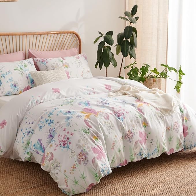Nayoroom Floral Duvet Cover Set King Size Purple Pink Watercolor Flowers Green Plant Leaves Printed on White Comforter Cover 3Pcs Soft Microfiber Garden Style Bedding Set with Zipper Closure
