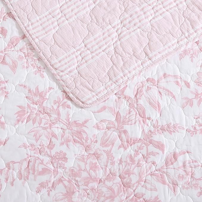 Laura Ashley - Queen Quilt Set, Soft & Reversible Cotton Floral Bedding with a Medium Weight Feel, 3 Piece Bed Set with Matching Pillowcases (Bedford Pink)