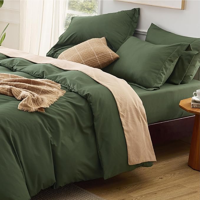 Bedsure Duvet Cover with Fitted Sheet Queen - 6 Pieces, Deep Pocket, Hotel Luxury Soft Double Brushed Bedding Set, 1 Duvet Cover, 1 Fitted Sheet, 2 Pillow Shams, 2 Pillowcases, NO Comforter, Green