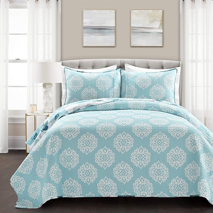 Lush Decor Leah Reversible Floral Quilt Set, 3 Piece Set, King, Blue - Watercolor Botanical - Cottage Core - French Country Decor- Bedding Queen Size