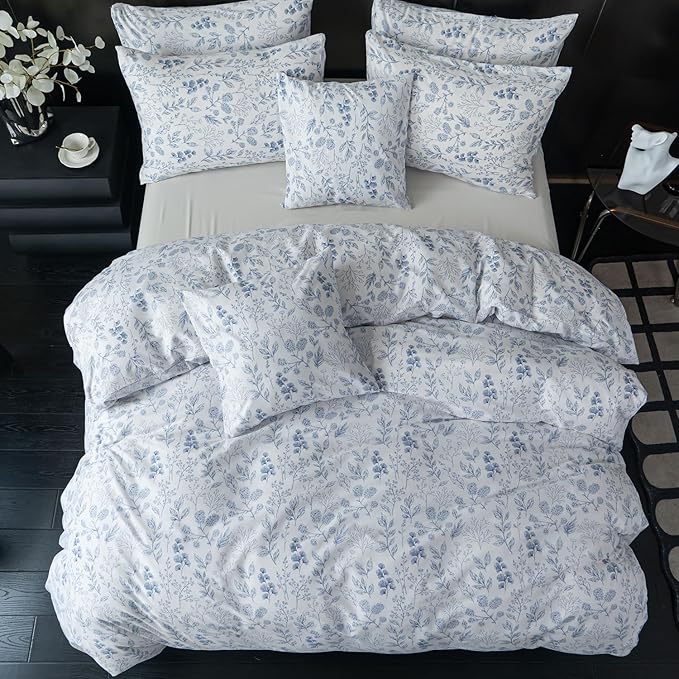 King Size Floral Comforter Set 3 Pieces Soft Chic Garden Style Blue Print Lightweight Botanical Flower Comforter Set for All Seasons 1 Comforter and 2 Pillowcases