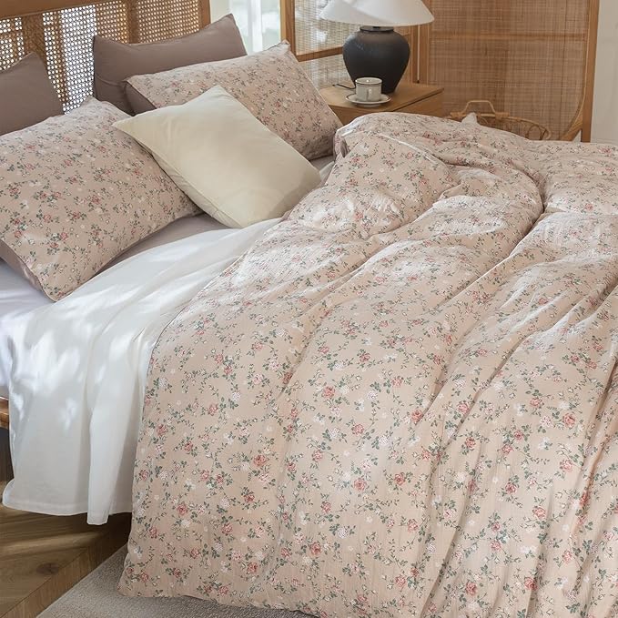 King Size Comforter Set Floral Soft 3 Pieces Chic Crinkle Gauze Fabric Garden Style Vintage Floral Print Botanical Comforter for All Seasons Luxury Warmth Comfy Breathable with 2 Pillowcases