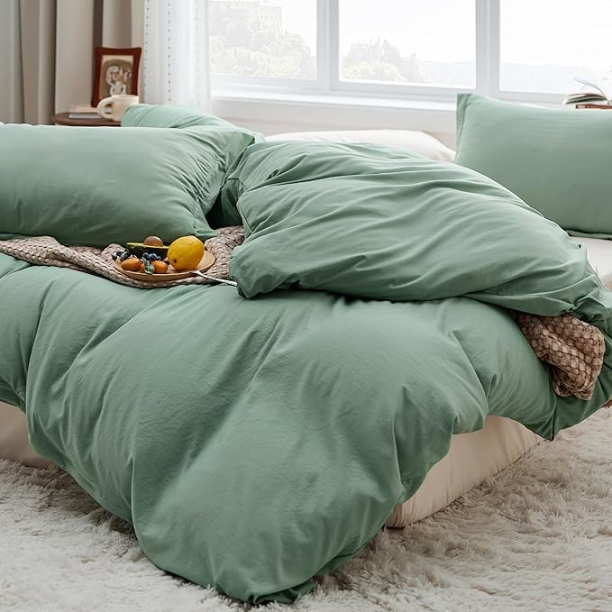 Bedsure Sage Green Duvet Cover King Size Only - Prewashed Extra Soft All Season Bedding, Includes 1 Duvet Cover 104x90 Inches with Zipper Closure, Comforter Not Included