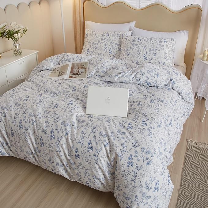Queen Comforter Set White Blue Floral Bedding Comforter Set Queen Vintage Style Garden Floral Comforter Set for Girls Botanical Flower Comforter Set for All Seasons 1 Boho Comforter with 2 Pillowcases