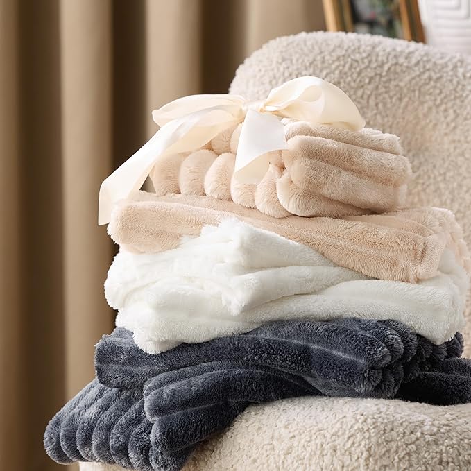 Bedsure Fluffy Duvet Cover Set - Ultra Soft Plush Shaggy Comforter Cover King Size, Warm Flannel Fleece Bed Sets for Winter, 3 Pieces (Striped Pattern, Coconut White)