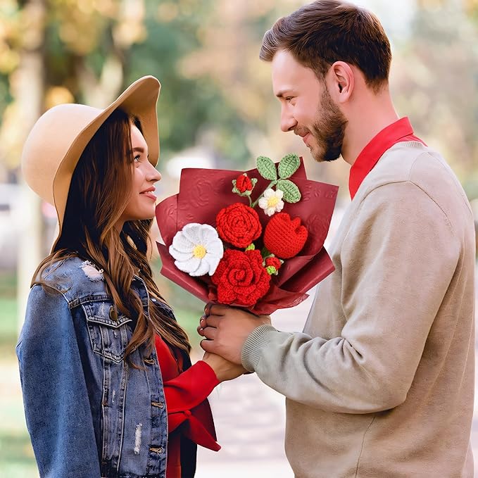 Crochet Flower Bouquet Red Rose, Handmade Knitted Flowers for Halloween Home Decor, Birthday, Wedding, Anniversary, Graduation Gift for Her, Girlfriend, Wife, Womeng (Red)