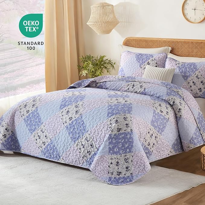 Dinjoy Lavender Quilt Set Queen Size, Reversible Floral Plaid Patchwork Pattern Bedding Set Soft Microfiber Lightweight Bedspread Coverlet 3 Piece Spring Summer Use (90x96inches)