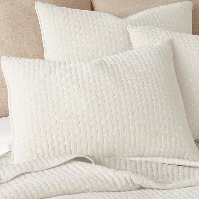 Levtex Home Cross Stitch Reversible Twin XL/Twin Quilt Set (68x86in) with 1 Pillow Sham (26x20in) - Stitch Texture - Cream - 100% Cotton Twin Size Quilt Bedding Set - Lightweight, Soft, Pre-Washed