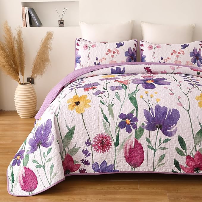 Anibedding Purple Quilt Set King, Floral Pattern Microfiber Bedspreads King Size 3 Pieces Lightweight Reversible Bedding Set with 2 Pillowcases(King, 104"x90")