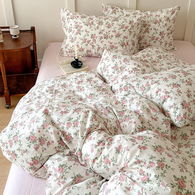 VM VOUGEMARKET Gilr's Comforter Set Twin XL Pink Flower Bedding Comforter with 2 Pillowcases,All Season Use Fluffy Soft & Lightweight Cottagecore Comforter Set for Teen Girls 68"x90"