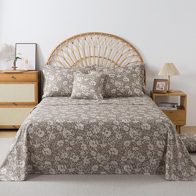 FADFAY 100% Cotton Floral Bed Sheet Set Queen, Mocha Mousse Botanical Print Bedding Set, Soft Breathable All Season Sheets, Vintage Flower Pattern with Flat Sheet, Fitted Sheet & 2 Pillowcases