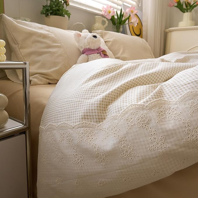 LifeTB Tan Gingham Duvet Cover King 3 Pieces Romantic Lace Duvet Cover Vintage Plaid Checkered Comforter Cover with 2 Pillowcases Soft Microfiber Beige Tan Grid Farmhouse Gingham Bedding Set