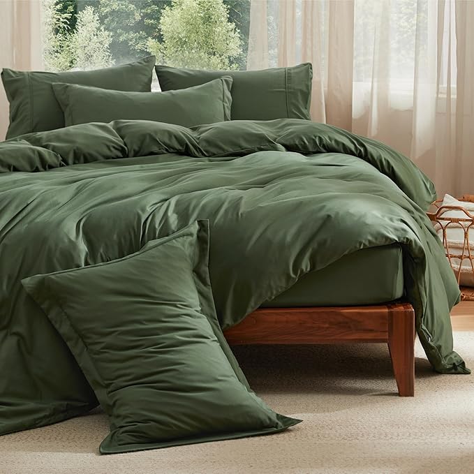 Bedsure Duvet Cover with Fitted Sheet King - 6 Pieces, Deep Pocket, Hotel Luxury Soft Double Brushed Bedding Set, 1 Duvet Cover, 1 Fitted Sheet, 2 Pillow Shams, 2 Pillowcases, NO Comforter, Green