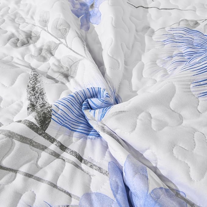 Dinjoy Floral Quilt Set Twin Size, Blue Bedspreads 2 Pieces Cute Bedding Set Lightweight Farmhouse Quilts Soft Flower White Coverlet Bed Sets for Women All Season 68"x86"