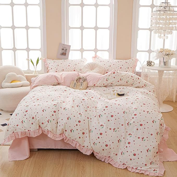 Kawaii Strawberry Duvet Cover Twin XL Girls Princess Pink Lace Duvet Cover 100% Cotton Cute Ruffle Bedding Set Twin XL Romantic Strawberry Print Ruffled Comforter Cover with Zipper Closure