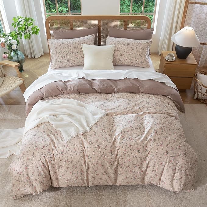 King Size Comforter Set Floral Soft 3 Pieces Chic Crinkle Gauze Fabric Garden Style Vintage Floral Print Botanical Comforter for All Seasons Luxury Warmth Comfy Breathable with 2 Pillowcases