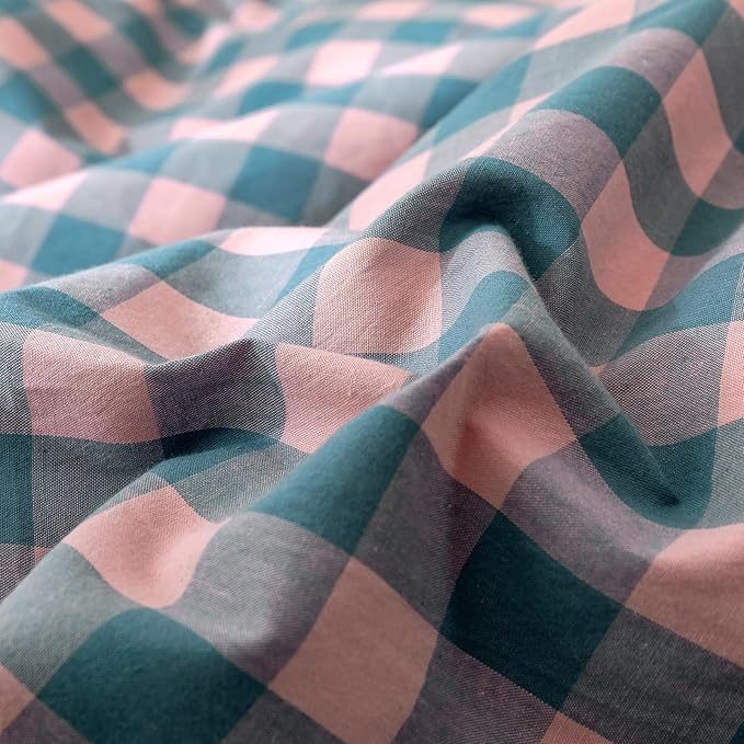 Queen Comforter Set Modern Style Checkered Pattern Comforter Purple Pink Plaid Bedding Comforter Lightweight Fluffy Soft Boho Grid Bedding Geometric Plaid Comforter Set Queen with 2 Pillowcases