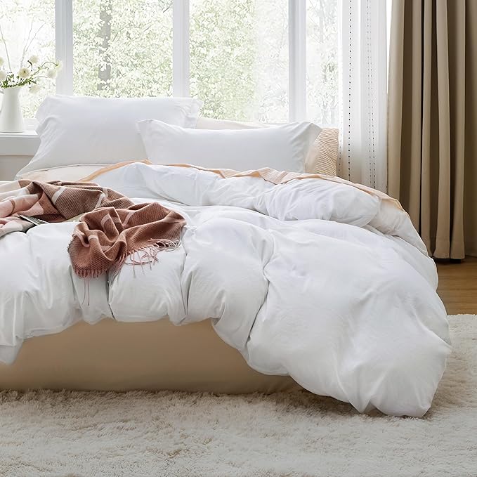 Bedsure Twin Duvet Cover Only - Prewashed Extra Soft All Season Bedding, Includes 1 Duvet Cover Twin Size 68x90 Inches with Zipper Closure, White, Comforter Not Included