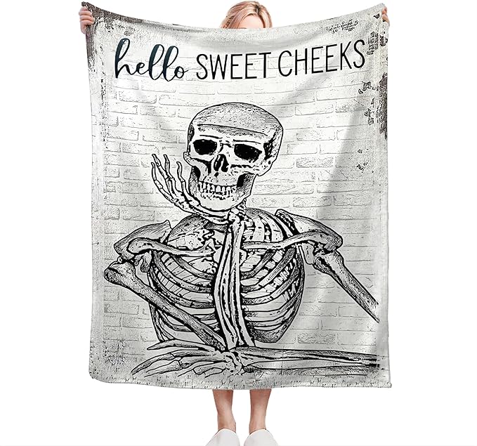 Funny Skeleton Throw Blanket - Skull Gifts and Decor for Boys, Men, Girls, Women, Kids, Adults - Soft Warm Cozy Fleece for Couch, Sofa, Bed 50"x40"