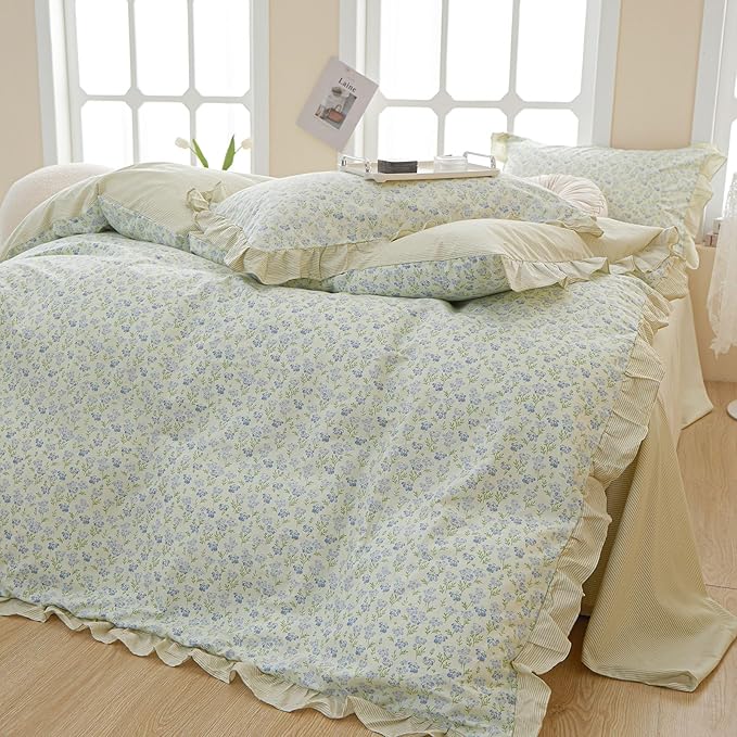 Green Floral Ruffle Comforter Set Queen Girls Cute Blue Flowers Comforter Fluffy Soft Cottagecore Bedding Set Vintage Botanical Comforter with 2 Pillowcases Romantic Lace Boho Bed Comforter Set
