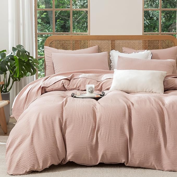 Duvet Cover Queen Dusty Rose, Luxury Soft Double-Layer Crinkle Gauze Rose Pink Duvet Cover, 3 Pieces Bedding for All-Season, Breathable with Zipper Closure & Corner Ties