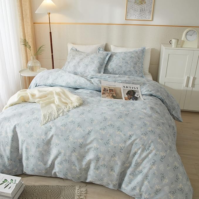 Blue Floral Comforter Set for King Bed Blue Flowers Comforter King Set,Boho Style Comforter with 2 Pillowcases,Shabby Chic Bedding Comforters for All Season,Comfy,Fluffy