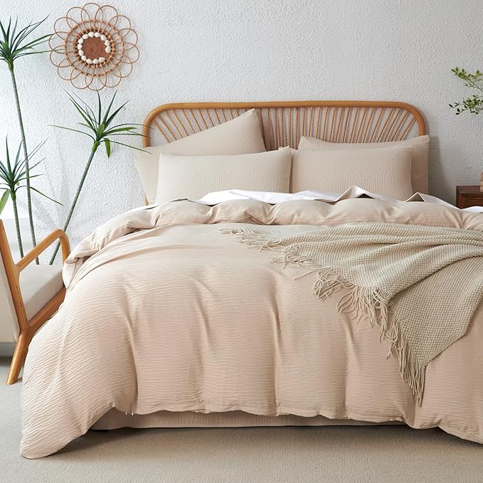 King Duvet Cover Set - 3 Piece Luxury Double-Layer Crinkle Gauze Bedding in Beige, All Season Soft Breathable Comfy Microfiber with Zipper Closure