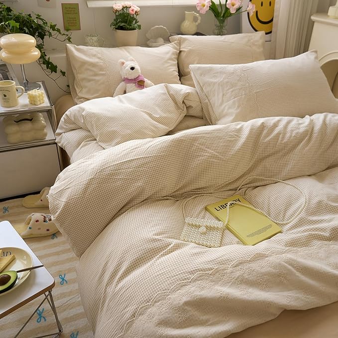 LifeTB Tan Gingham Comforter Set Queen Princess Lace Style Beige Taupe Plaid Comforter Set Soft Fluffy Grid Farmhouse Gingham Bedding Set Vintage Plaid Checkered Comforter with 2 Pillowcases