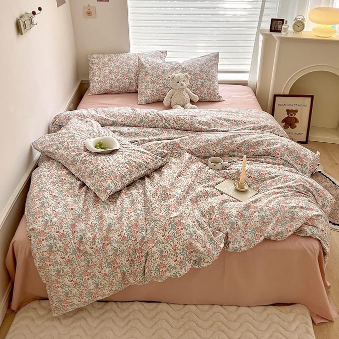 LifeTB Queen Size Comforter Set Boho Pink Floral Bedding Comforter with 2 Pillowcases Vintage Garden Style Boho Comforter for Queen Bed Cute Flower Bedding Fluffy Cottagecore Botanical Comforter Set