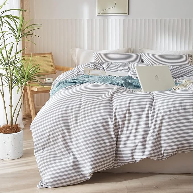 King Size Comforter Set 3 Pieces Striped Comforter Set King Modern Style Boho Bedding Comforter White Grey Stripes Pattern Comforter Set Fluffy Lightweight Farmhouse Bed Comforter for All Season