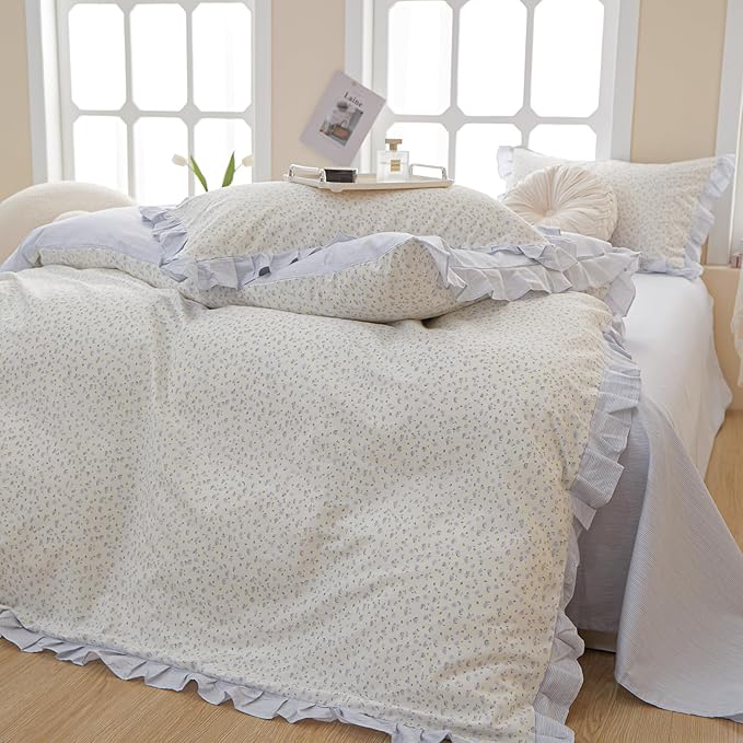 LifeTB Twin XL Comforter Set Blue Floral Bedding Comforter Fluffy Soft Microfiber Cottagecore Bedding Set Floral Ruffle Comforter with 2 Pillowcases Cute Flower Botanical Comforter Set for Teen Girls