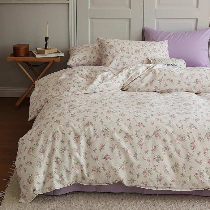 HighBuy Garden Style Floral Queen Comforter Set Lilac Floral Fluffy Soft Cute Flower Bedding Set for Girls Women Vintage Style Botanical Comforter Set,1 Queen Comforter with 2 Pillowcases