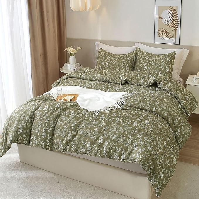 HighBuy Vintage Floral Comforter Set Queen Size Olive Green Comforter Set Garden Floral Bedding Set Aesthetic Flowers Botanical Comforter Set 1 Queen Floral Comforter with 2 Pillowcases Fluffy