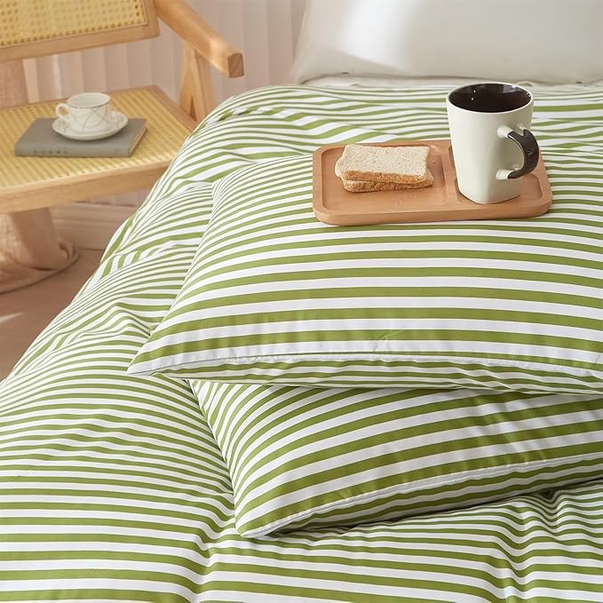 Striped Comforter Set Queen Size 3 Pieces Lightweight Striped Bedding Comforter Set Green White Stripes Pattern Farmhouse Bed Set Soft Fluffy Comforter with 2 Pillowcases for All Seasons Queen Size