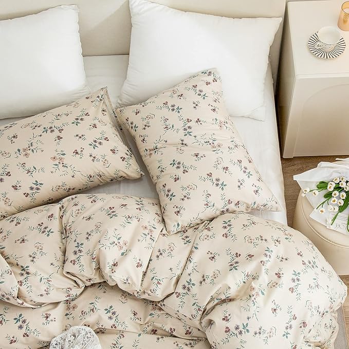 Floral Full Comforter Set 3 Pieces Soft Chic Garden Style Floral Print Lightweight Vintage Botanical Flowers Comforter Set for All Seasons 1 Comforter and 2 Pillowcases