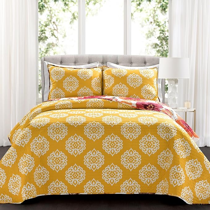 Lush Decor Leah Reversible Floral Quilt Set, 3 Piece Set, Full/ Queen, Red & Orange - Watercolor Botanical - Cottage Core - French Country Decor- Bedding Queen Size