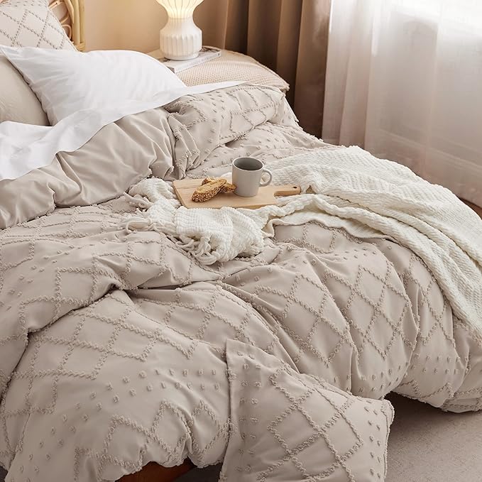 Bedsure Boho Duvet Cover Queen Size - Khaki Breathable & Soft Boho Bedding, Machine Washable Comforter Cover for All Seasons, Includes 1 Duvet Cover 90"x90" with 2 Pillow Shams & Zipper Closure