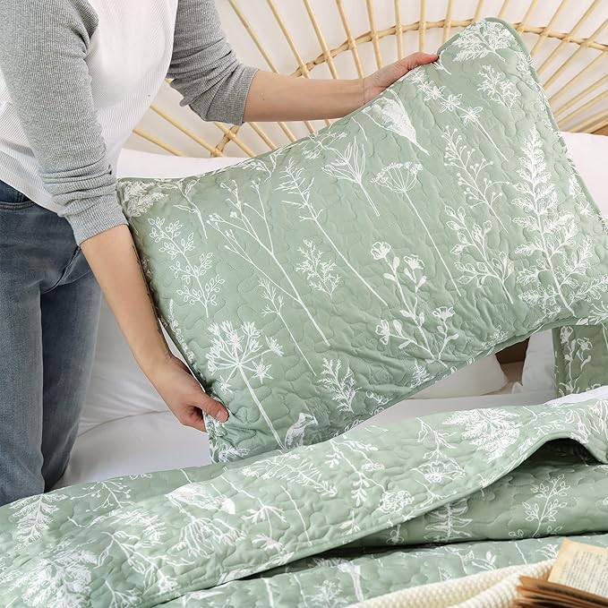 JANZAA Quilts Queen Size Sage Green Quilt Botanical with Floral Pattern Microfiber Bedspreads Queen Size 3 Pieces Lightweight Comforter Reversible Bedding Set with 2 Pillow Cases