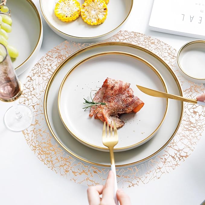 Hysenm 100 Pcs Disposable Champagne Placemats Set Metallic 13 Inch Round Table Doilies, Ultra-Thin Messy Lines Disposable Placement Mats for Home Decoration Dining Table Wedding Birthday Party