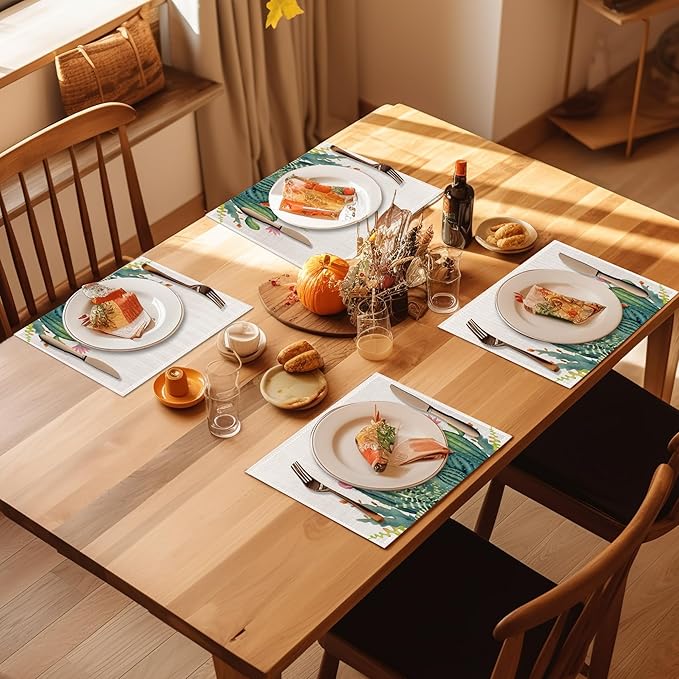 Cute Cactus Placemats Set of 4, Succulent Place Mats Non-Slip Heat Resistant Washable Placemat for Party Kitchen Dining Table Decoration Indoor Outdoor 12x18 Inch