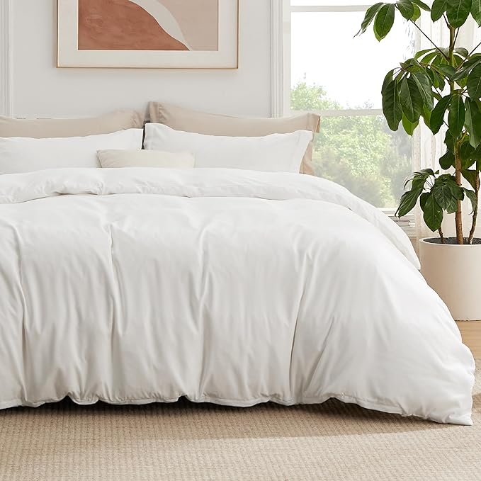 Bedsure Duvet Cover with Fitted Sheet King - Warm Deep Pocket, Hotel Luxury Soft Double Brushed Bedding Set with Zipper Closure, 1 Duvet Cover, 1 Fitted Sheet, 2 Pillow Shams, NO Comforter, White