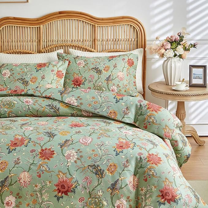 LifeTB Queen Comforter Set Boho Vintage Green Floral Comforter Bohemian Flower Vines Botanical Comforter with 2 Pillowcases Fluffy Soft Microfiber Farmhouse Floral Bedding Comforter Set Queen Size