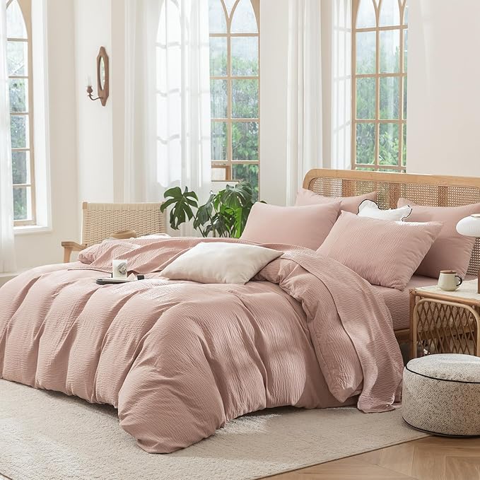 Duvet Cover Queen Dusty Rose, Luxury Soft Double-Layer Crinkle Gauze Rose Pink Duvet Cover, 3 Pieces Bedding for All-Season, Breathable with Zipper Closure & Corner Ties