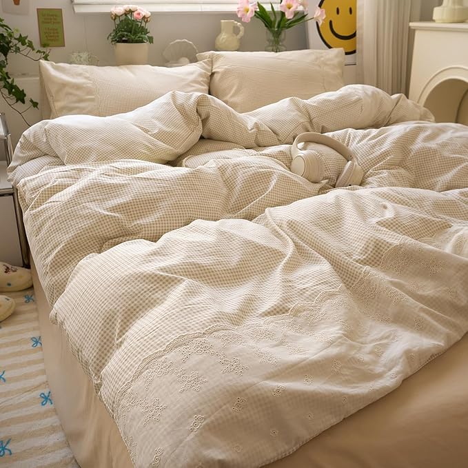 LifeTB Tan Gingham Duvet Cover King 3 Pieces Romantic Lace Duvet Cover Vintage Plaid Checkered Comforter Cover with 2 Pillowcases Soft Microfiber Beige Tan Grid Farmhouse Gingham Bedding Set