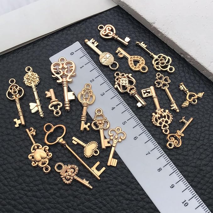 WOCRAFT 60pcs KC Gold Small Key Charms Bracelet Charms for Jewelry Making Sets DIY Necklace Bracelet Keychain Crafting Charms Kit Craft Supplies (SN925)