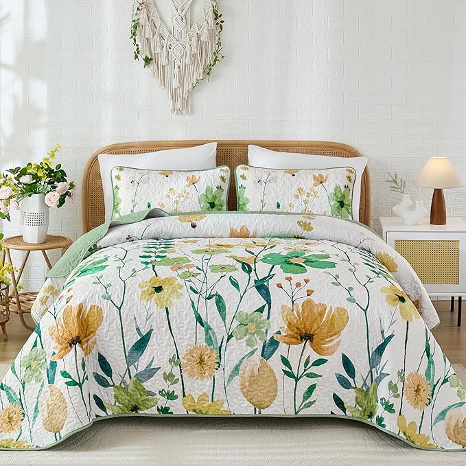 Anibedding Green Quilt Set Queen Size, Floral Bedspread with 2 Pillowcases, Soft Microfiber Lightweight Coverlet Bedding Set for All Season(96"x90")