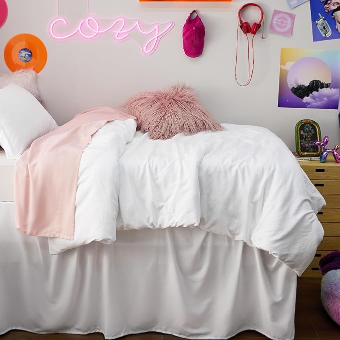 Bedsure Duvet Cover Twin/Twin XL Size - 2 Pieces Prewashed Cotton-Like Extra Soft Bedding Set, Includes 1 Twin Duvet Cover 68x90 Inches with Zipper Closure & 1 Pillow Sham, White, No Comforter