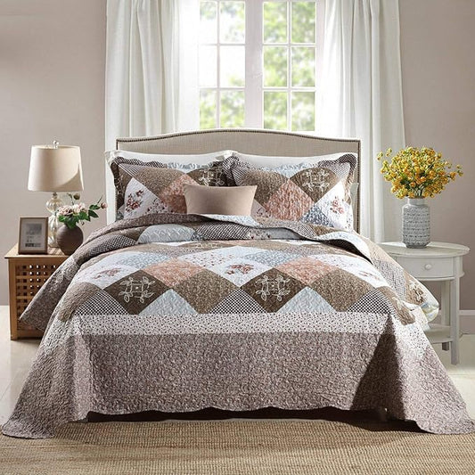 HoneiLife Quilt Set King Size - 3 Piece Microfiber Reversible Bedspreads Patchwork Coverlet Floral Bedding Set All Season Quilts- Splicing Mocha Rose