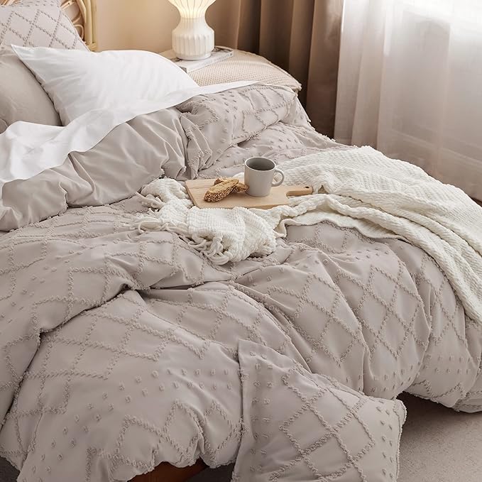 Bedsure Boho Cal King Duvet Cover - Linen Breathable & Soft Boho Bedding, Machine Washable Comforter Cover for All Seasons, Includes 1 Duvet Cover 104"x98" with 2 Pillow Shams & Zipper Closure
